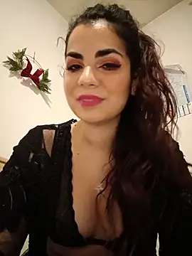 Saturnia Yvonne online show from January 7, 2025, 11:24 pm