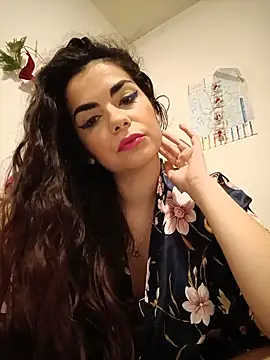 Saturnia Yvonne online show from February 10, 2025, 11:55 pm