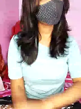 juhicpl143 online show from December 6, 2024, 9:21 am