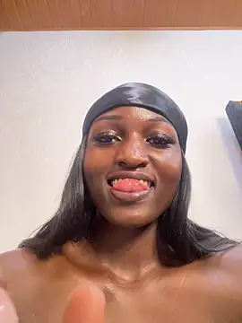 Curvixx online show from March 4, 2025, 10:27 pm