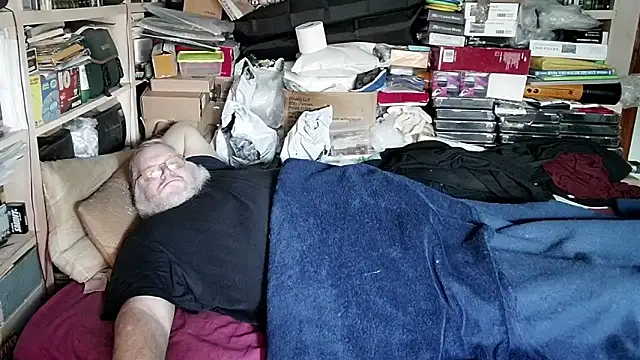 hadeszeuss2 online show from January 6, 2025, 3:08 pm