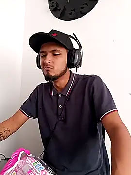 mosmar 20 online show from January 26, 2025, 8:13 pm