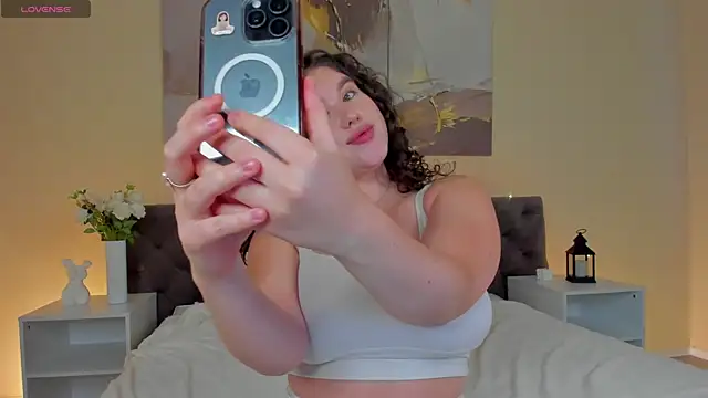 Ariella Sol online show from March 21, 2026, 9:14 am