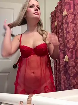 LoveShae  online show from December 21, 2025, 3:30 pm