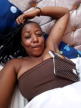 Snapshot of pretty-eyes23 chatting on January 12, 2025, 9:19 am pretty-eyes23 online show from January 12, 2025, 9:19 am