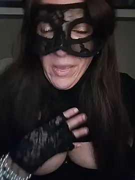 23Milly online show from December 9, 2024, 1:55 pm