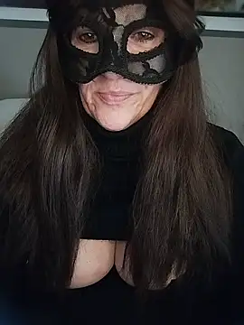 23Milly online show from February 3, 2025, 1:51 pm