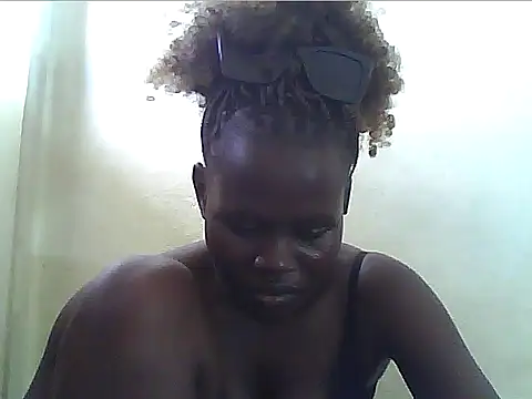 Snapshot of Sexyhotgal22 chatting on May 1, 2026, 7:35 am Sexyhotgal22 online show from May 1, 2026, 7:35 am