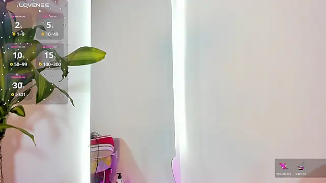 Snapshot of Anahi_Cruz7 chatting on March 10, 2026, 11:37 am Anahi Cruz7 online show from March 10, 2026, 11:37 am