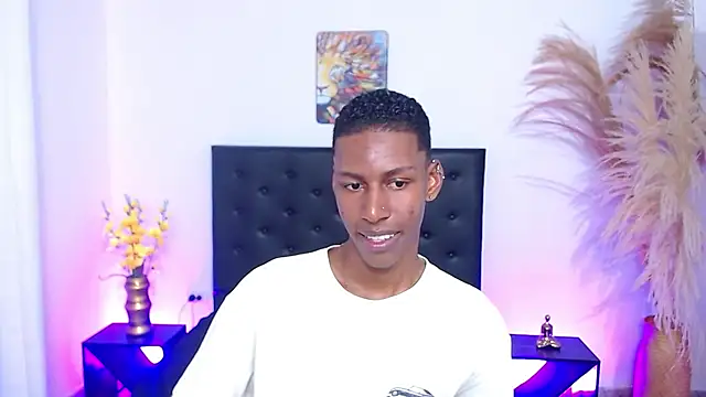 maiki18  online show from October 29, 2025, 8:54 pm