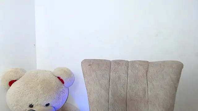 keelly richaardson1 online show from February 10, 2026, 11:53 pm