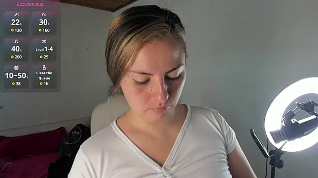 Snapshot of brandy_sweet_ chatting on February 9, 2025, 1:14 pm brandy sweet  online show from February 9, 2025, 1:14 pm