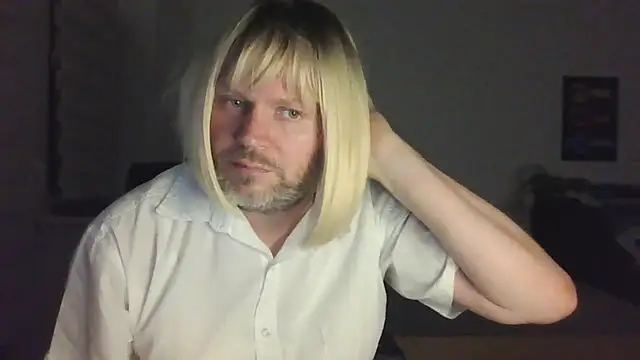 ShyBoy1982 online show from September 14, 2025, 1:16 am