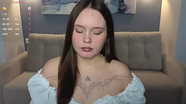 miki miki cutie  online show from February 6, 2025, 5:09 pm