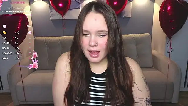 miki miki cutie  online show from February 14, 2025, 8:05 pm