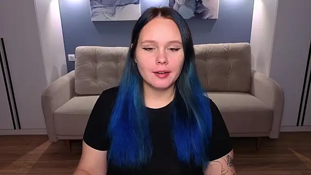 miki miki cutie  online show from September 15, 2025, 1:11 pm