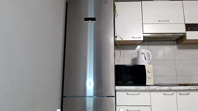 SierraSky  online show from September 19, 2025, 5:13 pm