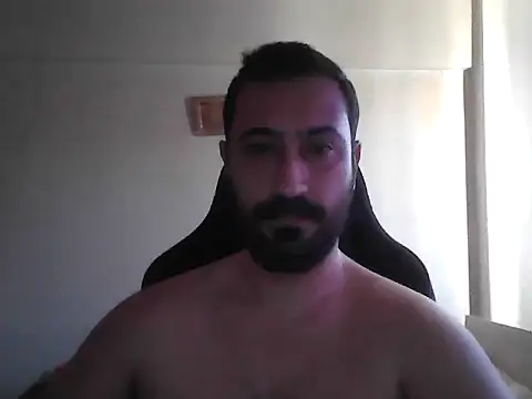 Snapshot of chakal22 chatting on April 6, 2026, 1:45 pm chakal22 online show from April 6, 2026, 1:45 pm