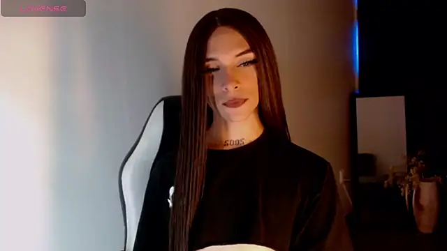 AdharaaMoon online show from December 27, 2024, 7:24 pm