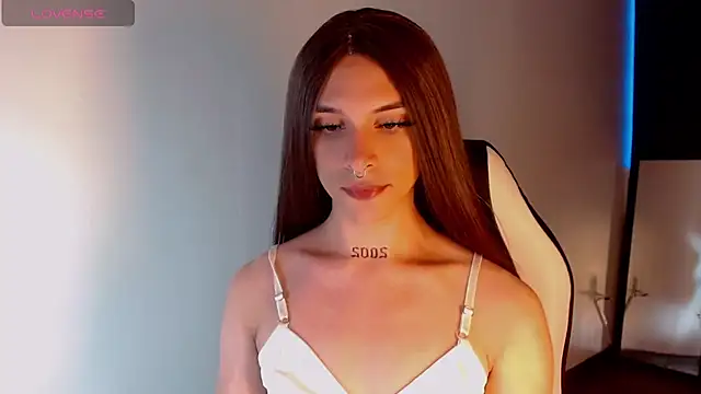 AdharaaMoon online show from January 6, 2025, 10:37 pm