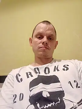 Snapshot of Bossbuss chatting on March 1, 2026, 11:29 pm Bossbuss online show from March 1, 2026, 11:29 pm