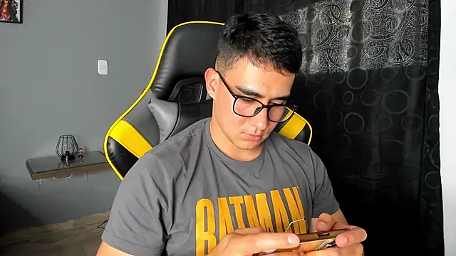 owengray2n online show from January 6, 2025, 9:11 pm