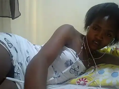 Snapshot of pretty_cool chatting on December 15, 2024, 12:28 pm pretty cool online show from December 15, 2024, 12:28 pm