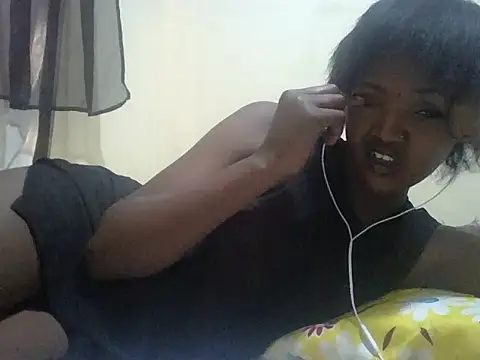 Snapshot of pretty_cool chatting on December 18, 2024, 8:20 am pretty cool online show from December 18, 2024, 8:20 am