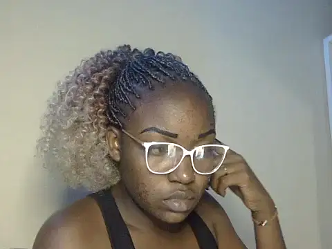 Sexy racy rebel  online show from November 21, 2025, 7:01 pm