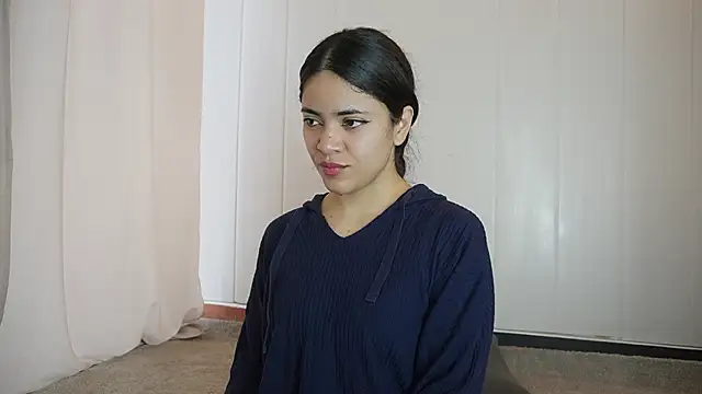 Feetgirl01 online show from March 7, 2025, 9:51 am