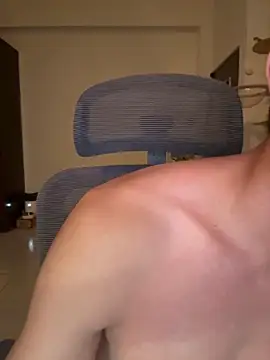 Ner0924 N online show from November 18, 2025, 2:43 pm