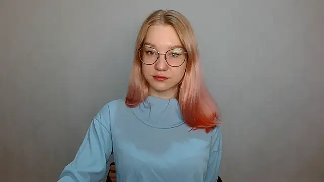 Snapshot of cindi_hot chatting on December 20, 2024, 9:54 am cindi hot online show from December 20, 2024, 9:54 am