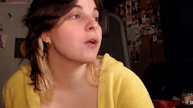 Saya sweet online show from February 7, 2026, 6:06 am