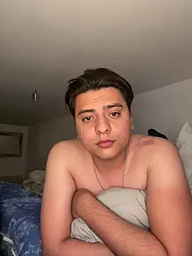 Snapshot of Dirty-boy2 chatting on May 17, 2026, 12:19 am Dirty-boy2 online show from May 17, 2026, 12:19 am