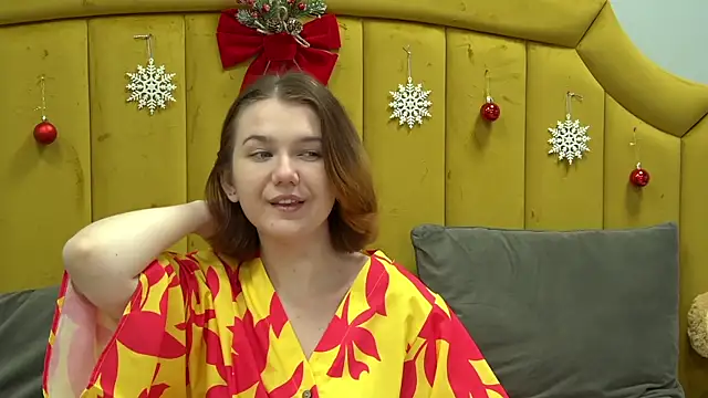 LessySmith online show from December 19, 2025, 4:14 pm