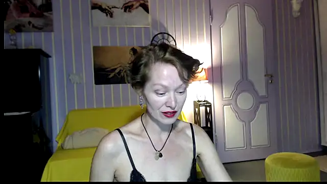 Marquise555 online show from September 12, 2025, 6:19 pm