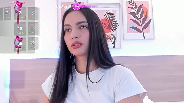 kareena basu online show from November 27, 2025, 6:43 pm