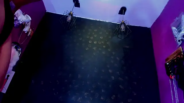 Snapshot of Alexa_Slave chatting on January 7, 2026, 7:16 pm Alexa Slave online show from January 7, 2026, 7:16 pm