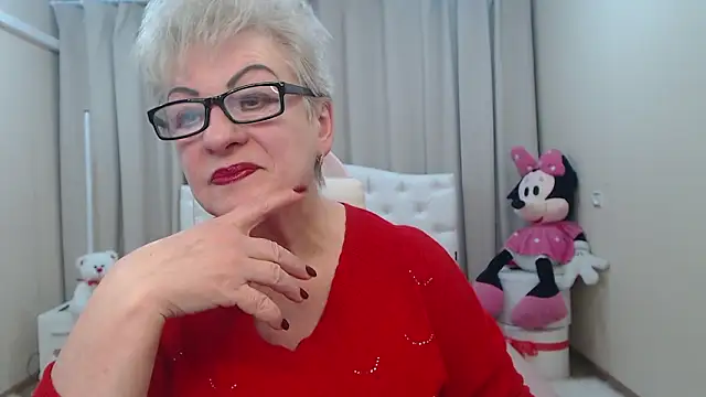 KayleSmoll online show from February 21, 2026, 7:59 pm