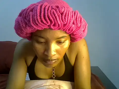 Snapshot of cute-alexis chatting on November 23, 2025, 1:22 pm cute-alexis online show from November 23, 2025, 1:22 pm