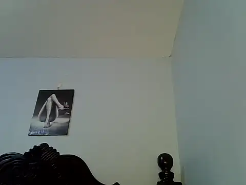 Snapshot of cute-alexis chatting on April 19, 2026, 9:52 am cute-alexis online show from April 19, 2026, 9:52 am