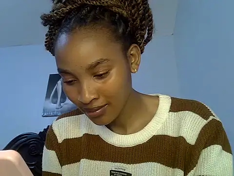 Snapshot of cute-alexis chatting on April 20, 2026, 8:50 am cute-alexis online show from April 20, 2026, 8:50 am