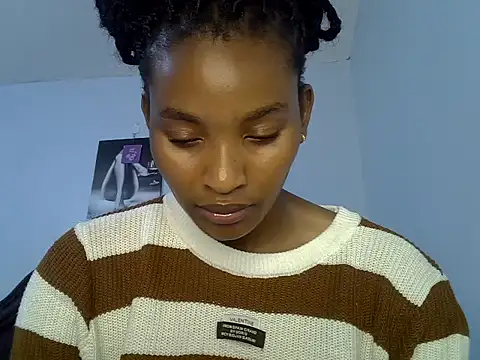 Snapshot of cute-alexis chatting on May 3, 2026, 10:32 am cute-alexis online show from May 3, 2026, 10:32 am