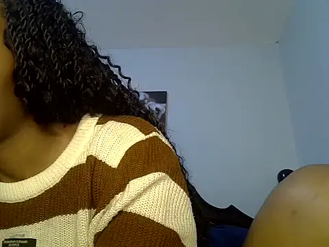 Snapshot of cute-alexis chatting on May 29, 2026, 5:49 am cute-alexis online show from May 29, 2026, 5:49 am
