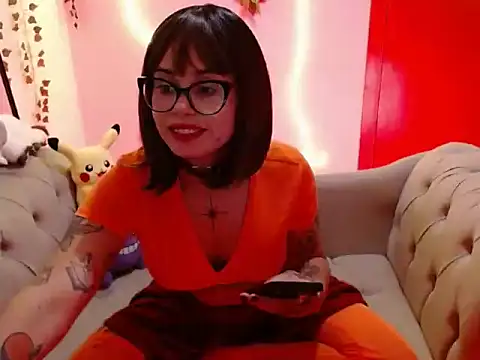 ellaxblair online show from October 23, 2025, 10:52 pm