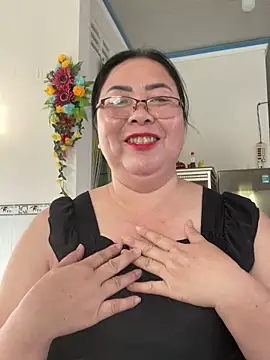 NDith online show from October 1, 2025, 10:10 am