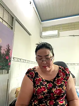 NDith online show from November 22, 2025, 4:33 am