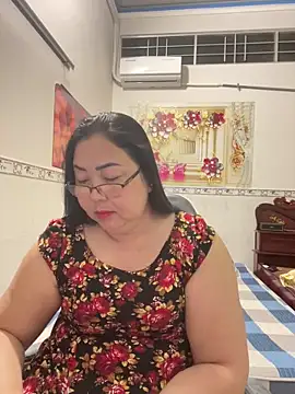 Snapshot of NDith chatting on February 23, 2026, 9:12 pm NDith online show from February 23, 2026, 9:12 pm