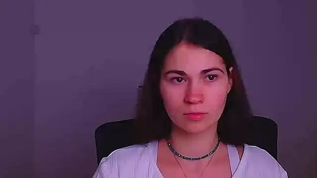 Loon Amore online show from December 8, 2024, 7:32 pm