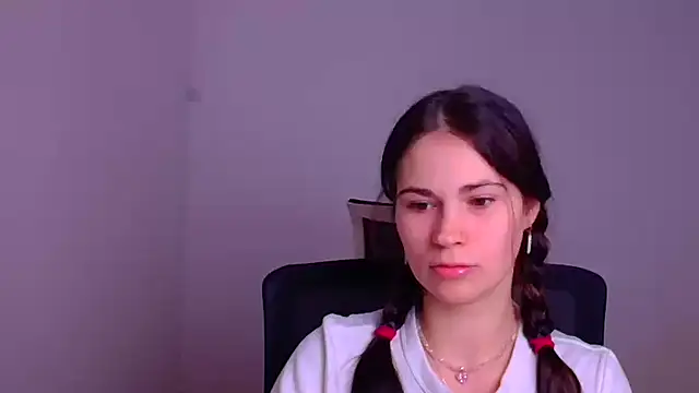 Loon Amore online show from January 9, 2025, 7:18 pm